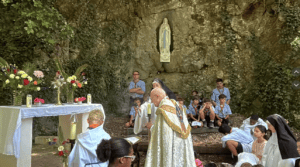 fete saint sacrement autel