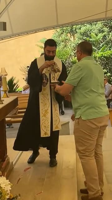 A 5 Charbel relique